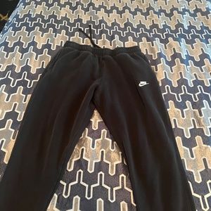 Nike Sweatpants - XL